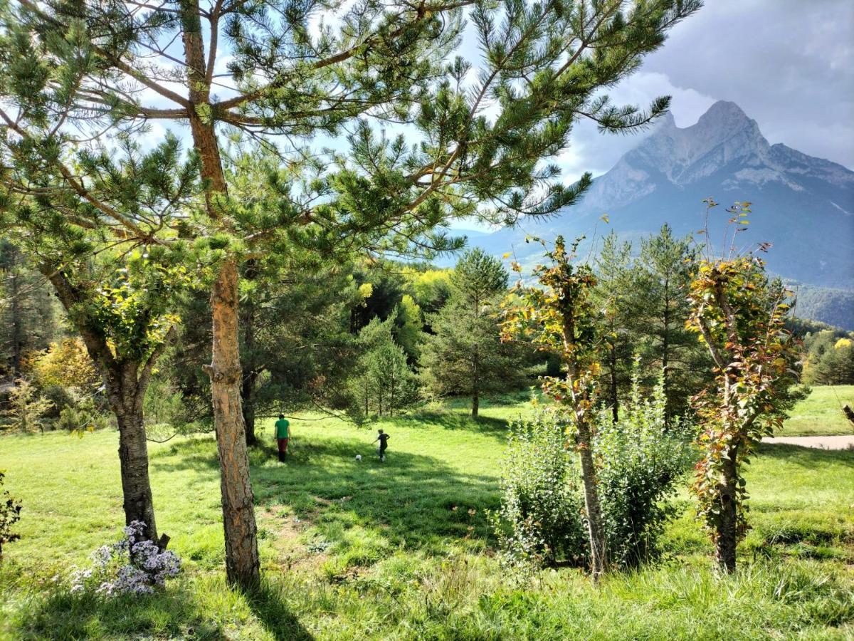Villa Ca L'Anella Saldés Esterno foto